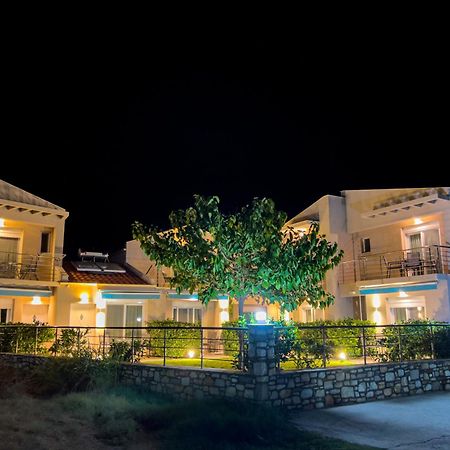 Yalos Beach Maisonettes 스칼라소티로스 외부 사진