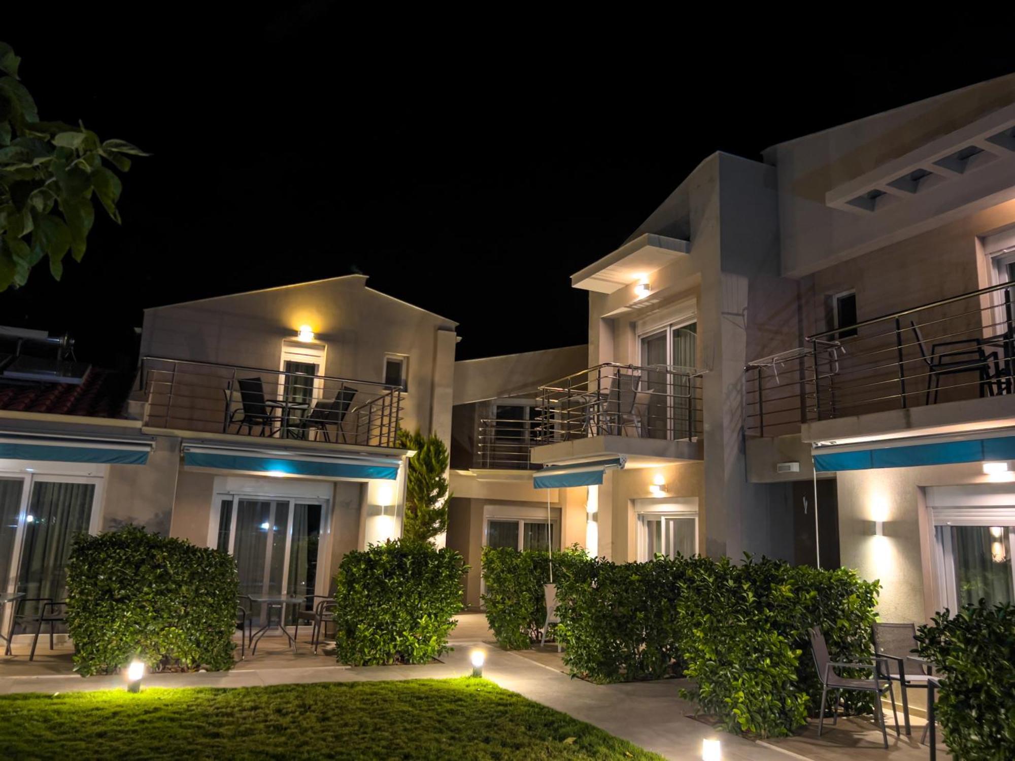 Yalos Beach Maisonettes 스칼라소티로스 외부 사진