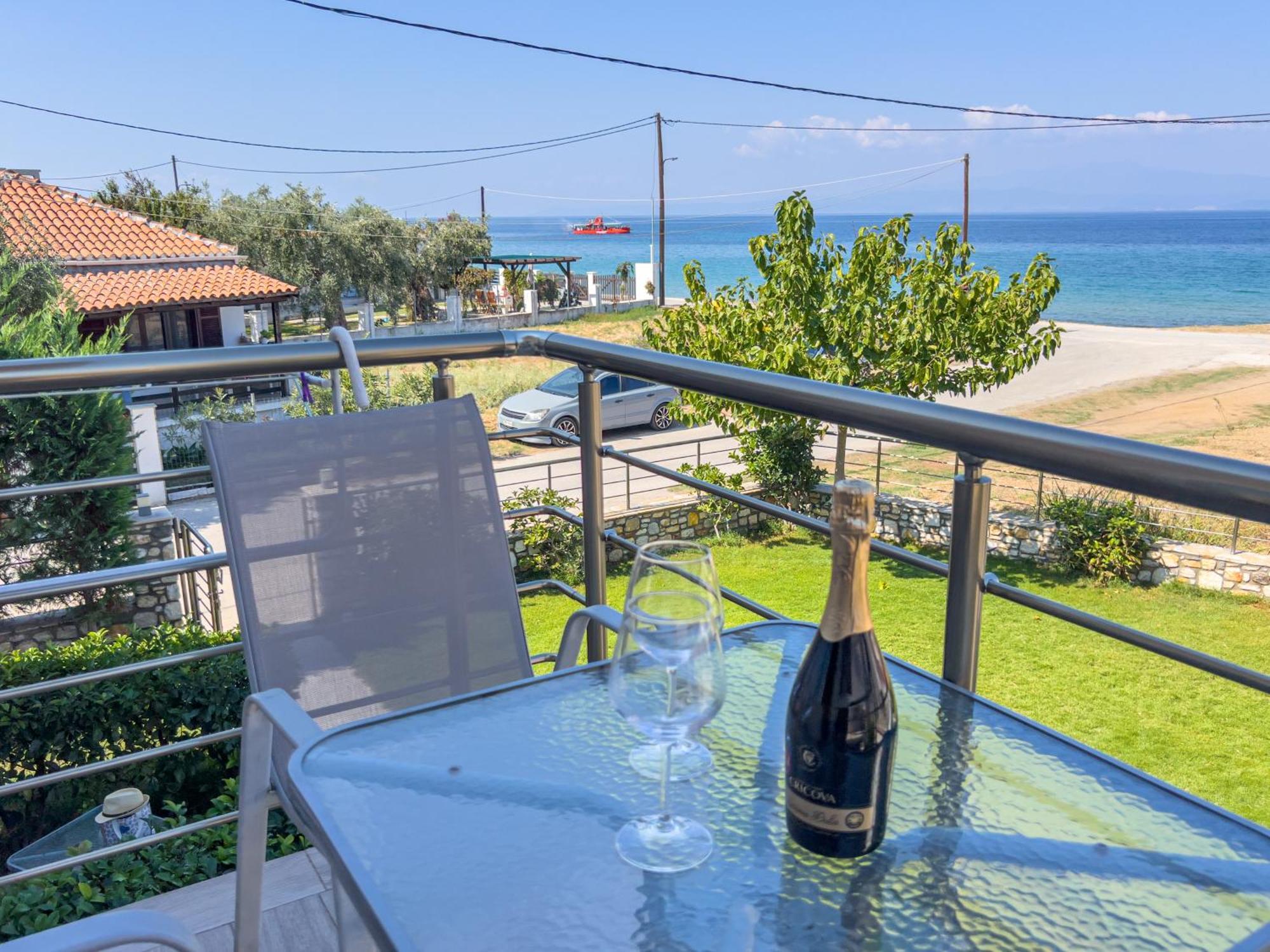 Yalos Beach Maisonettes 스칼라소티로스 외부 사진