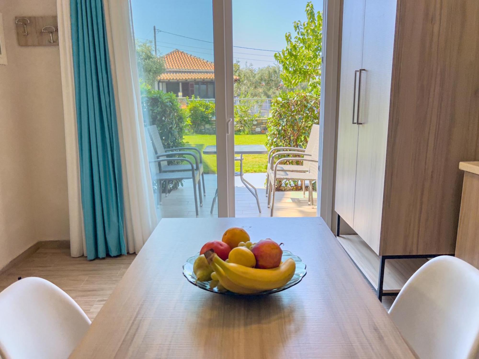 Yalos Beach Maisonettes 스칼라소티로스 외부 사진