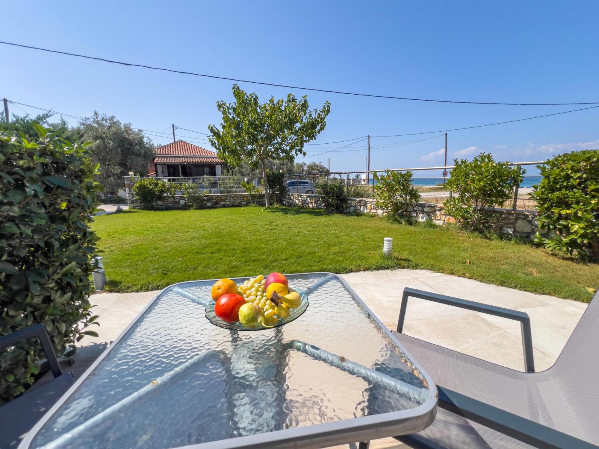 Yalos Beach Maisonettes 스칼라소티로스 외부 사진